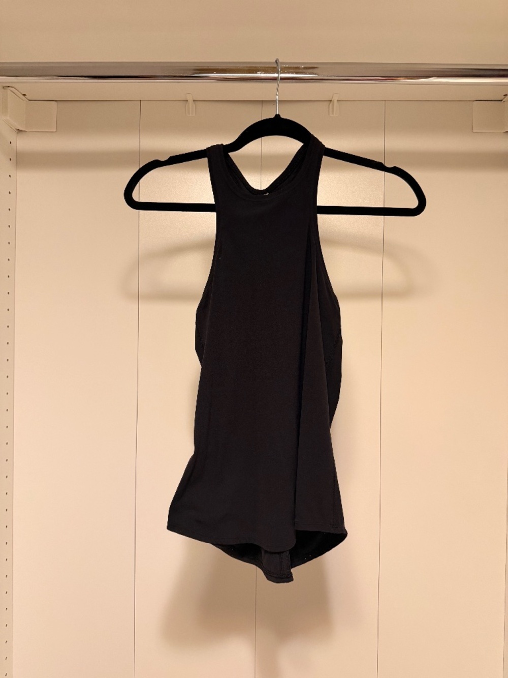 Lululemon workout top